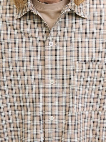 JACK & JONES - Ajuste confortable Camisa en blanco
