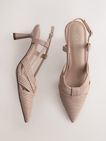 Next Czółenka z wyciętą piętą w kolorze beżowy