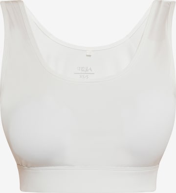 IZIA Top in White: front