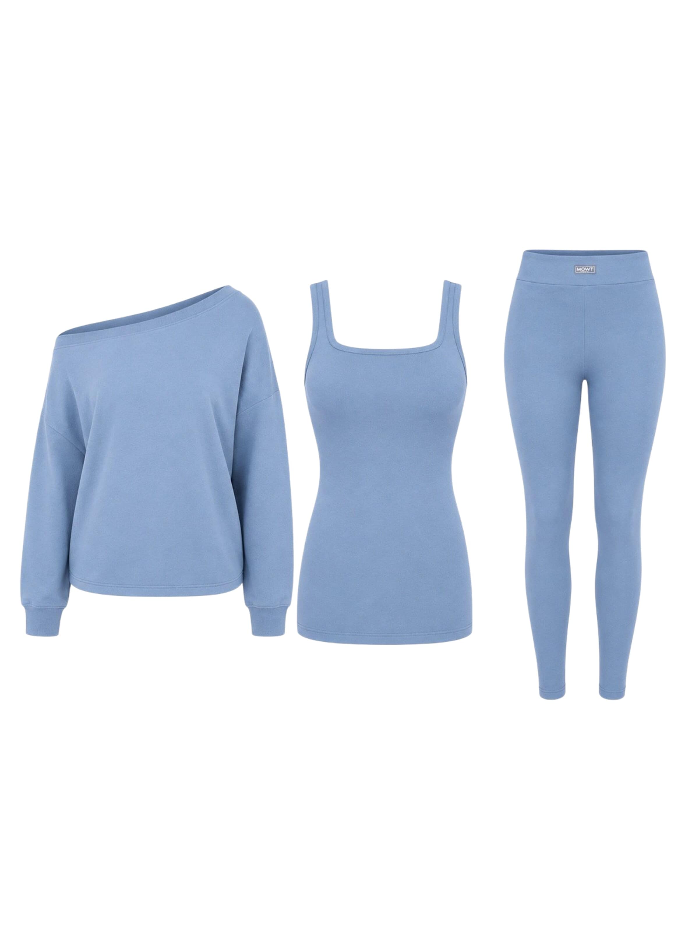 Mowi Fit Tracksuit in Blue: front