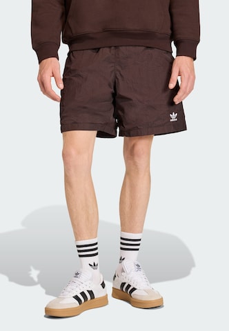 Loosefit Pantalon 'Trefoil Essentials' ADIDAS ORIGINALS en marron : devant