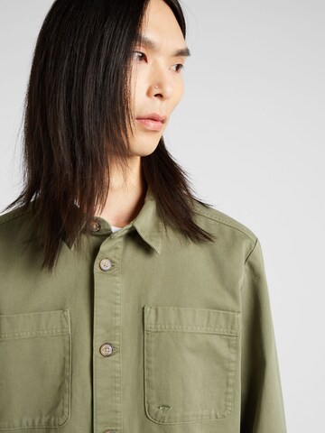 FYNCH-HATTON - Ajuste regular Camisa en verde