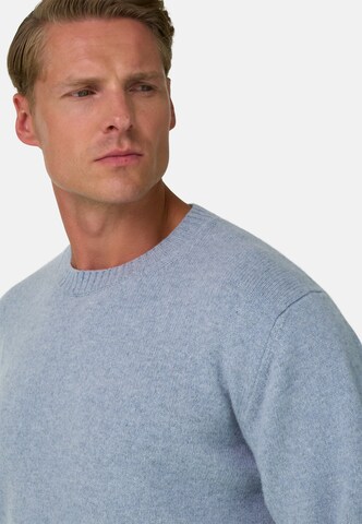 Boggi Milano Sweater in Blue: front