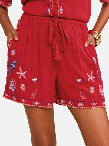 love & roses Regular Pants in Red: front