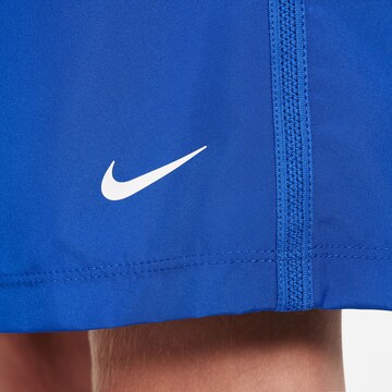 NIKE Regular Sporthose in Blau