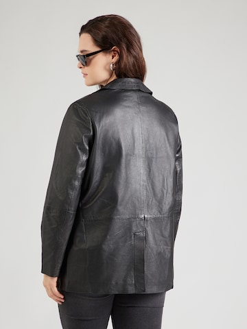 Maze Blazer in Black