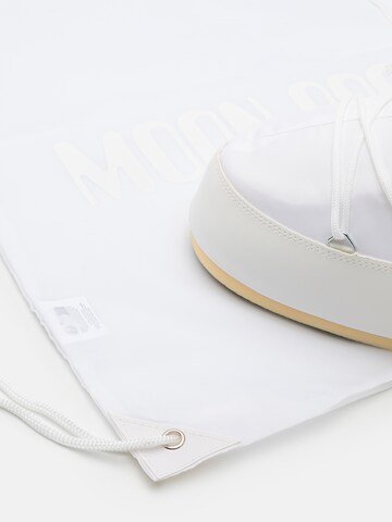 MOON BOOT Snow boots in White