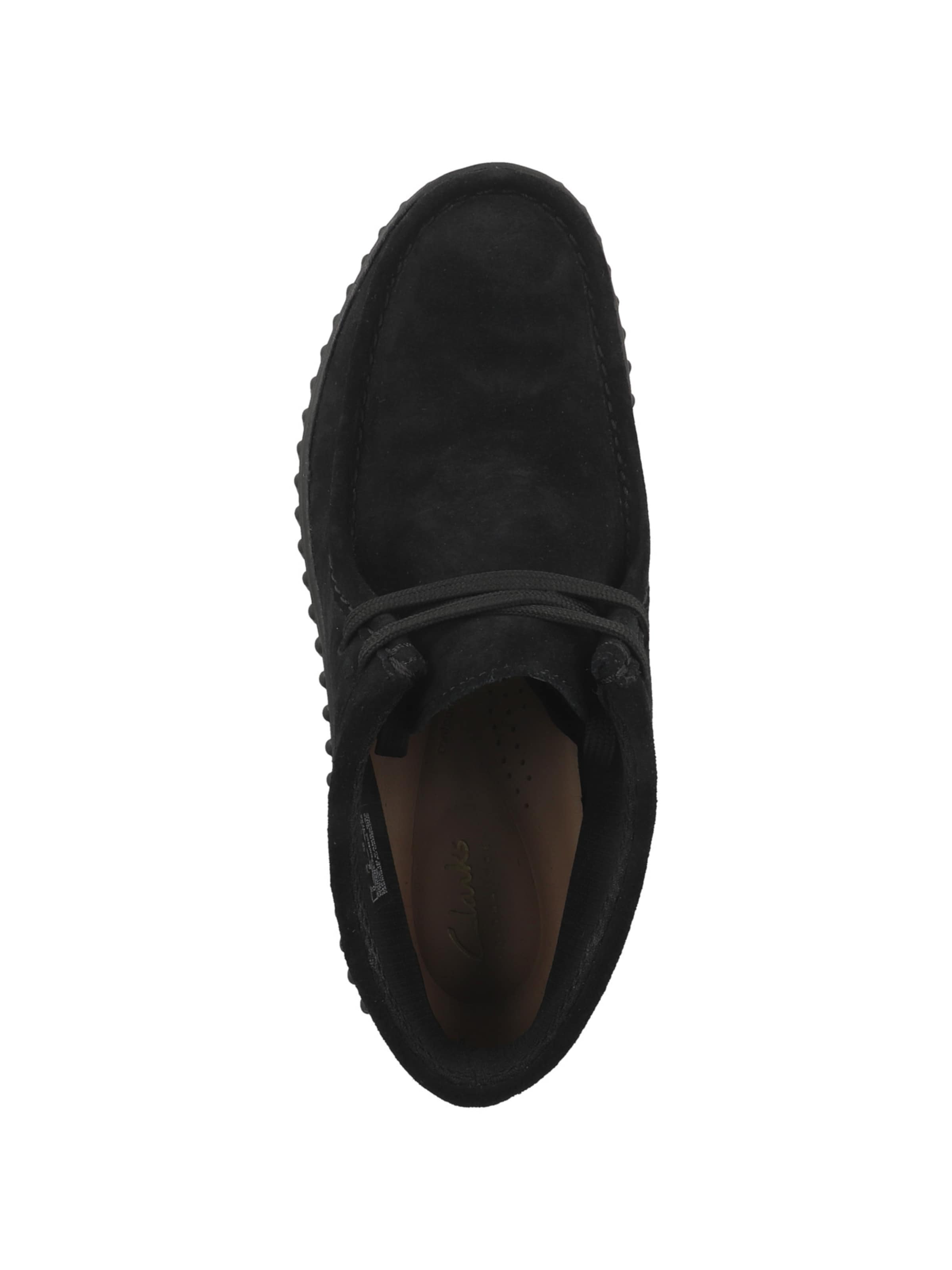 CLARKS Schnürstiefelette 'Torhill Moss' in Schwarz
