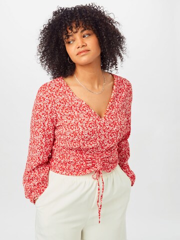 ABOUT YOU Curvy - Camisa 'Danai' em vermelho: frente