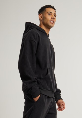 Urban Classics Sweatshirt in Black