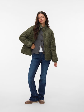 zaļš VERO MODA Starpsezonu jaka 'VMSkylar'