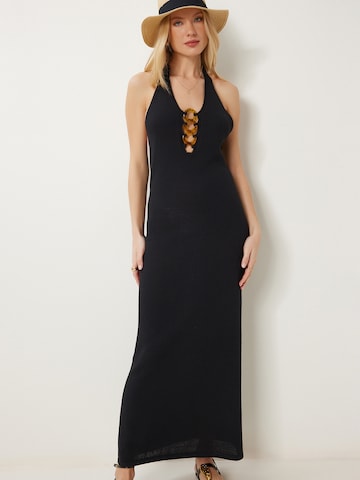 Robes en maille Happiness İstanbul en noir : devant
