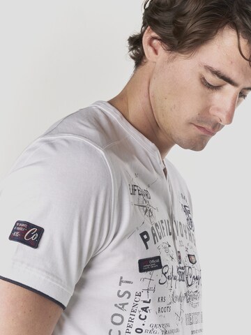 Maglietta di KOROSHI in bianco