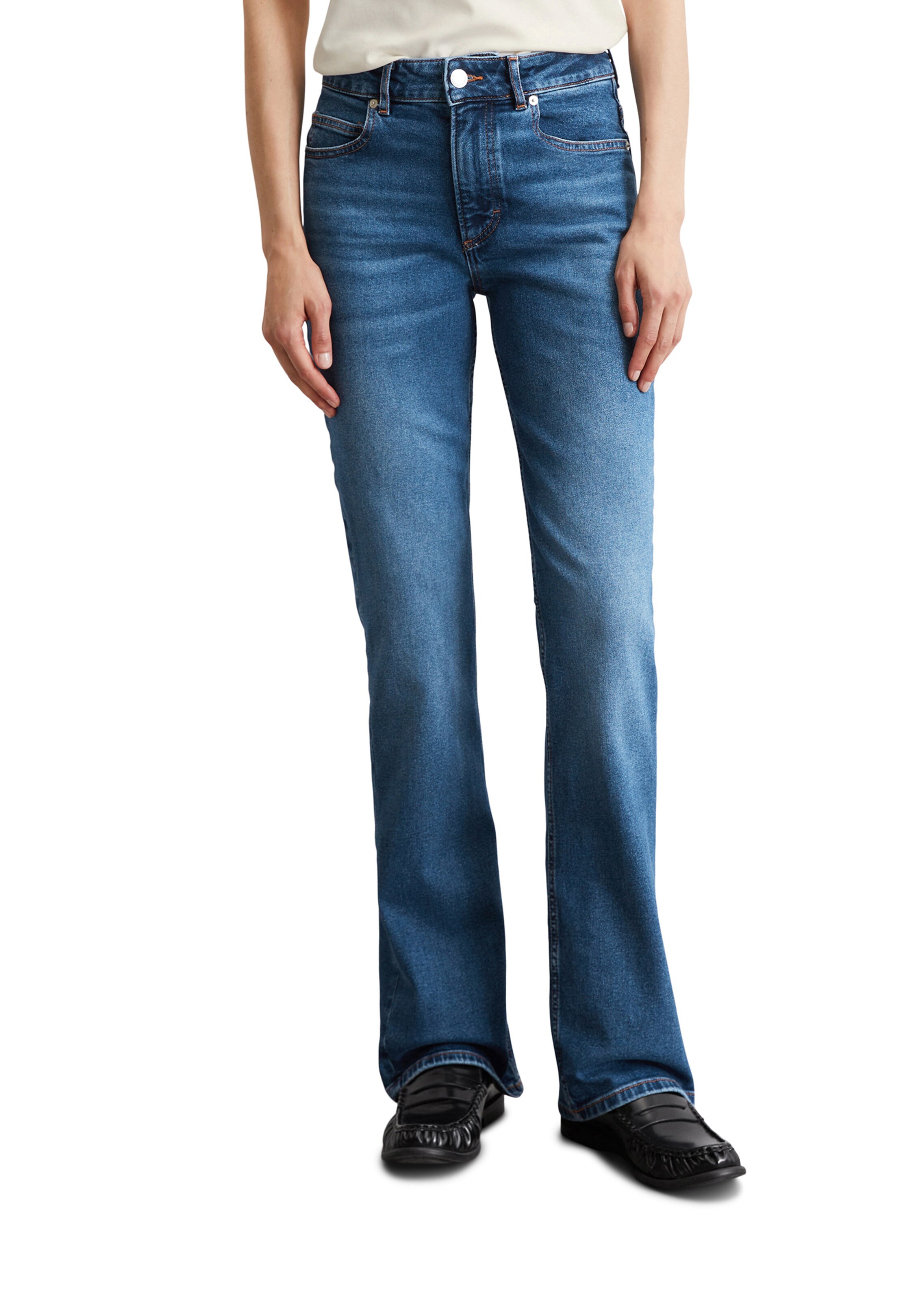Marc O'Polo Flared Jeans in Blau: Vorderseite