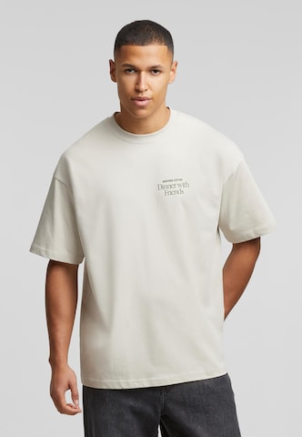 balts Another Cotton Lab T-Krekls 'Dinner With Friends'