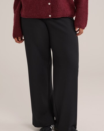 WE Fashion Regular Byxa i svart: framsida