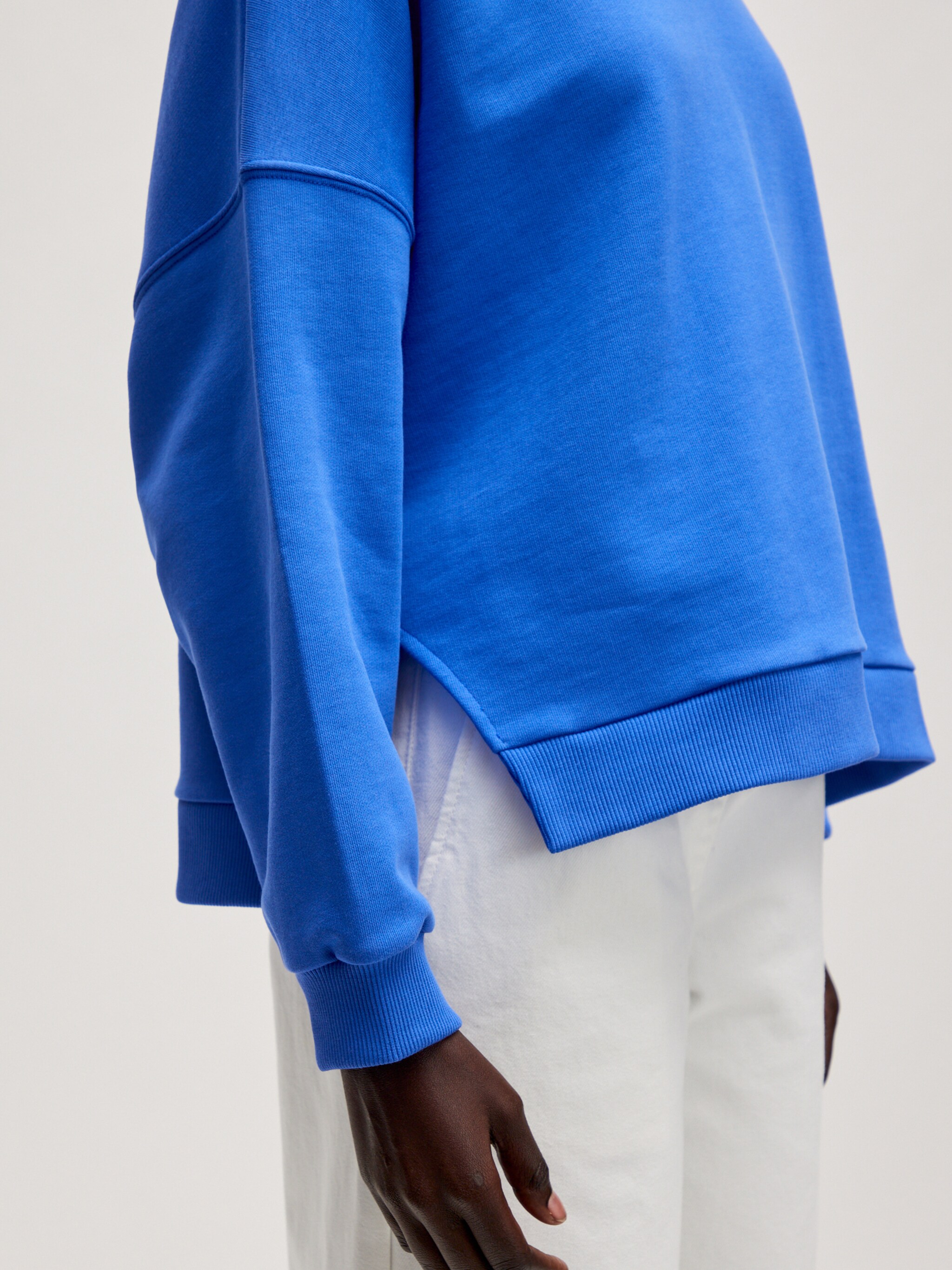 EDITED Producten Sweatshirt 'Natacha' Blauw