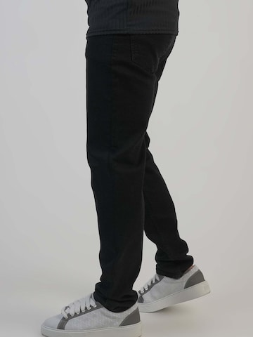 Coupe slim Jean SikSilk en noir