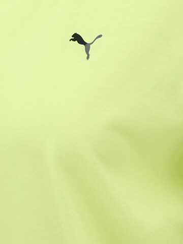 PUMA - Camiseta funcional 'WINTER PEARL' en amarillo