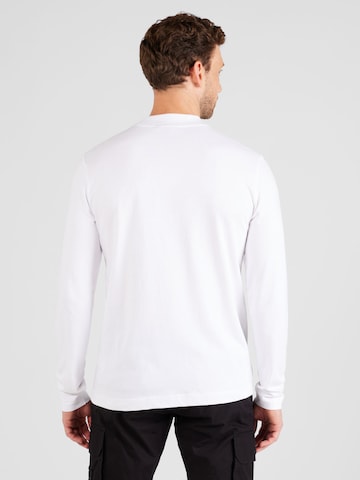 T-Shirt 'MORITZO' DRYKORN en blanc