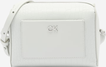 Calvin Klein Crossbody bag in Light Grey ABOUT YOU
