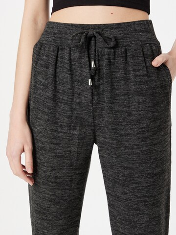 Dorothy Perkins - Tapered Calças em cinzento