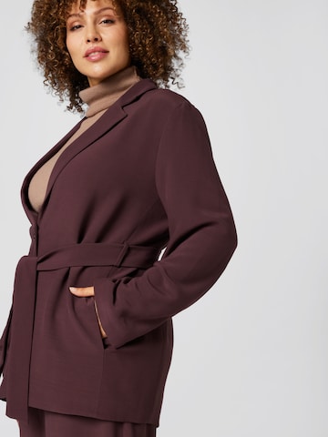 A LOT LESS Blazer 'Antonie' in Brown