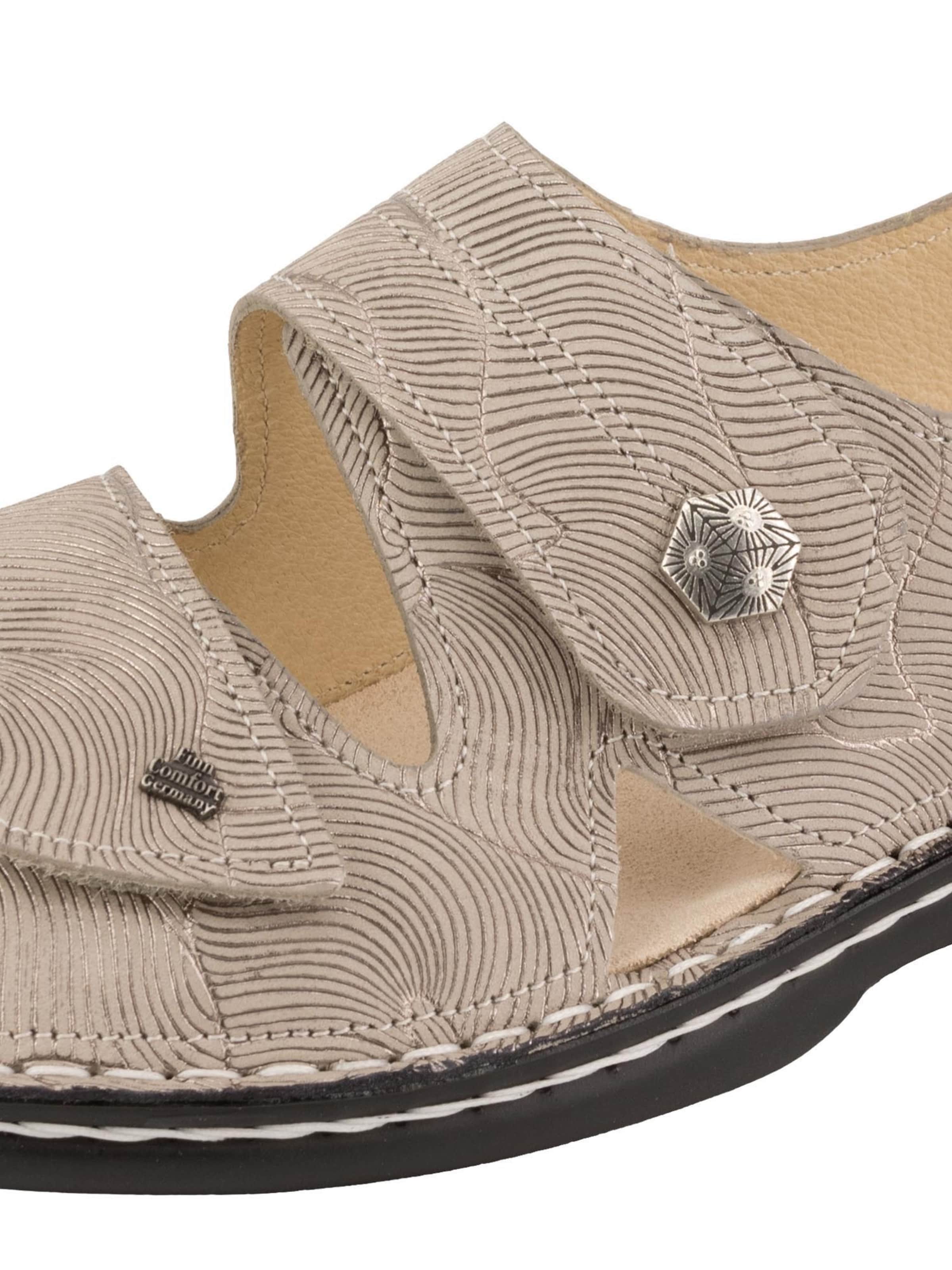 Finn Comfort Sandaal 'Milos' in Beige