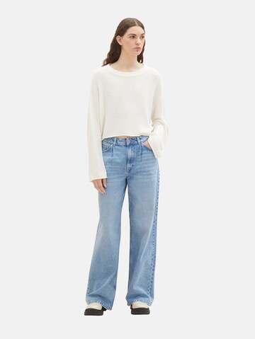 TOM TAILOR DENIM Loose fit Pleated Jeans in Blue