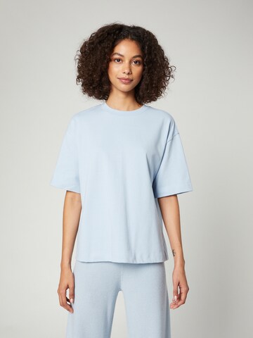 LENI KLUM x ABOUT YOU Shirt 'Heather' in Blauw: voorkant