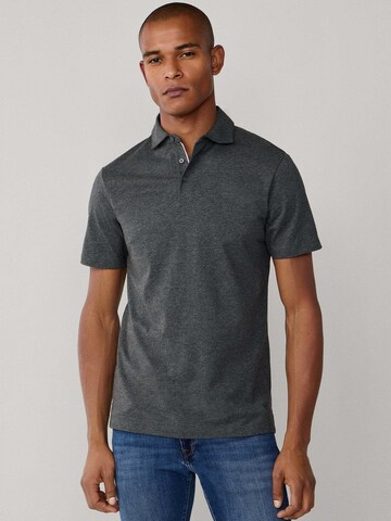 Hackett London Poloshirt in Grau: Vorderseite