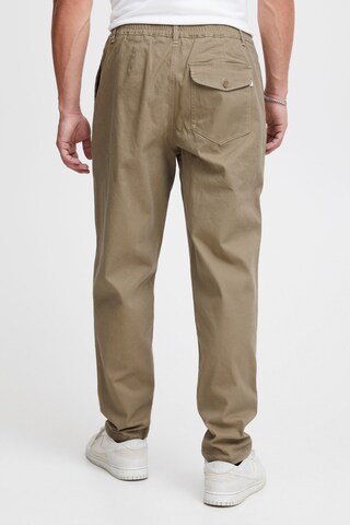 Regular Pantalon à pince 'Dylan' !Solid en beige