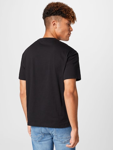 T-Shirt Calvin Klein en noir