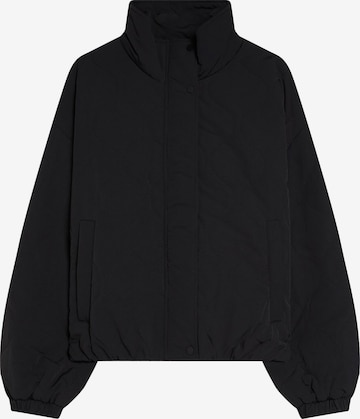 Veste mi-saison Bershka en noir : devant