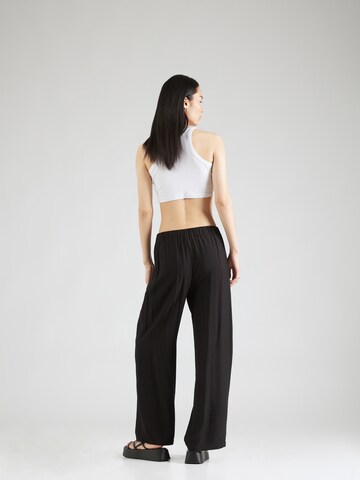 ONLY Loose fit Trousers 'ZABBI PAULA' in Black