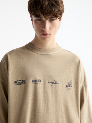 Pull&Bear T-Shirt in Beige