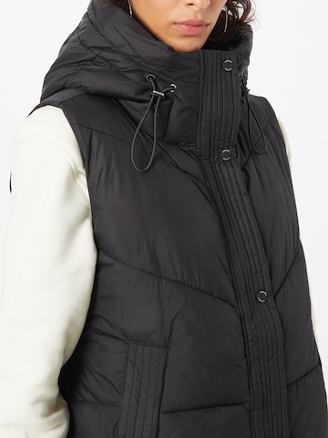 s.Oliver Bodywarmer in Zwart