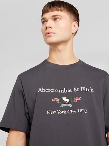 Abercrombie & Fitch T-shirt i vit