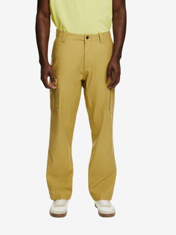 ESPRIT Regular Pants in Green: front