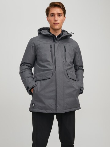 Parka mi-saison 'Bach' JACK & JONES en gris : devant