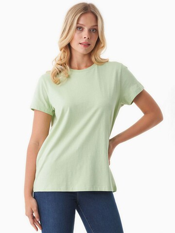 Organication T-Shirt in Grün: Vorderseite