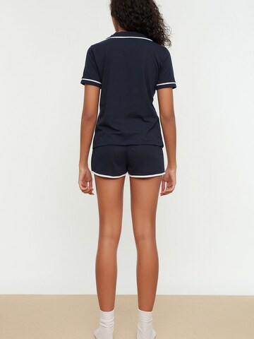 Trendyol Shorty in Blau