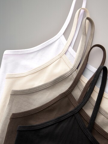 The Set Top in Beige