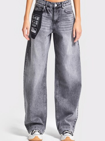 IT'S BASIC Loose fit Jeans in Grey