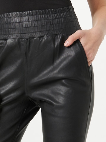 Ibana Flared Pants 'Pinnie' in Black
