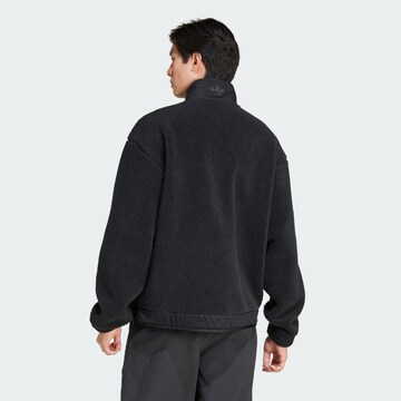 Pullover 'Premium Essentials' di ADIDAS ORIGINALS in nero