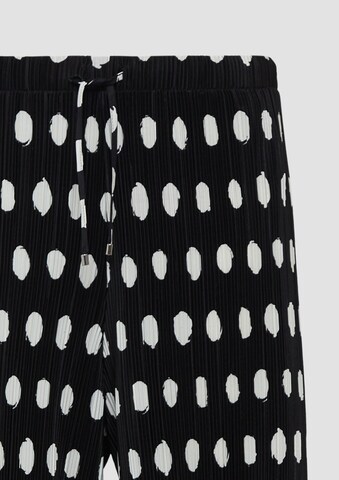 s.Oliver Wide leg Trousers in Black