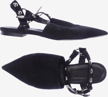 Rebecca Minkoff Sandals & High-Heeled Sandals in 40 in Black: front