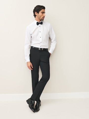 Coupe regular Chemise Next en blanc