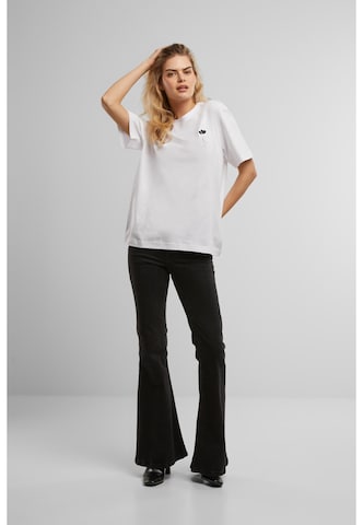 T-shirt 'Love In The Air' Miss Tee en blanc
